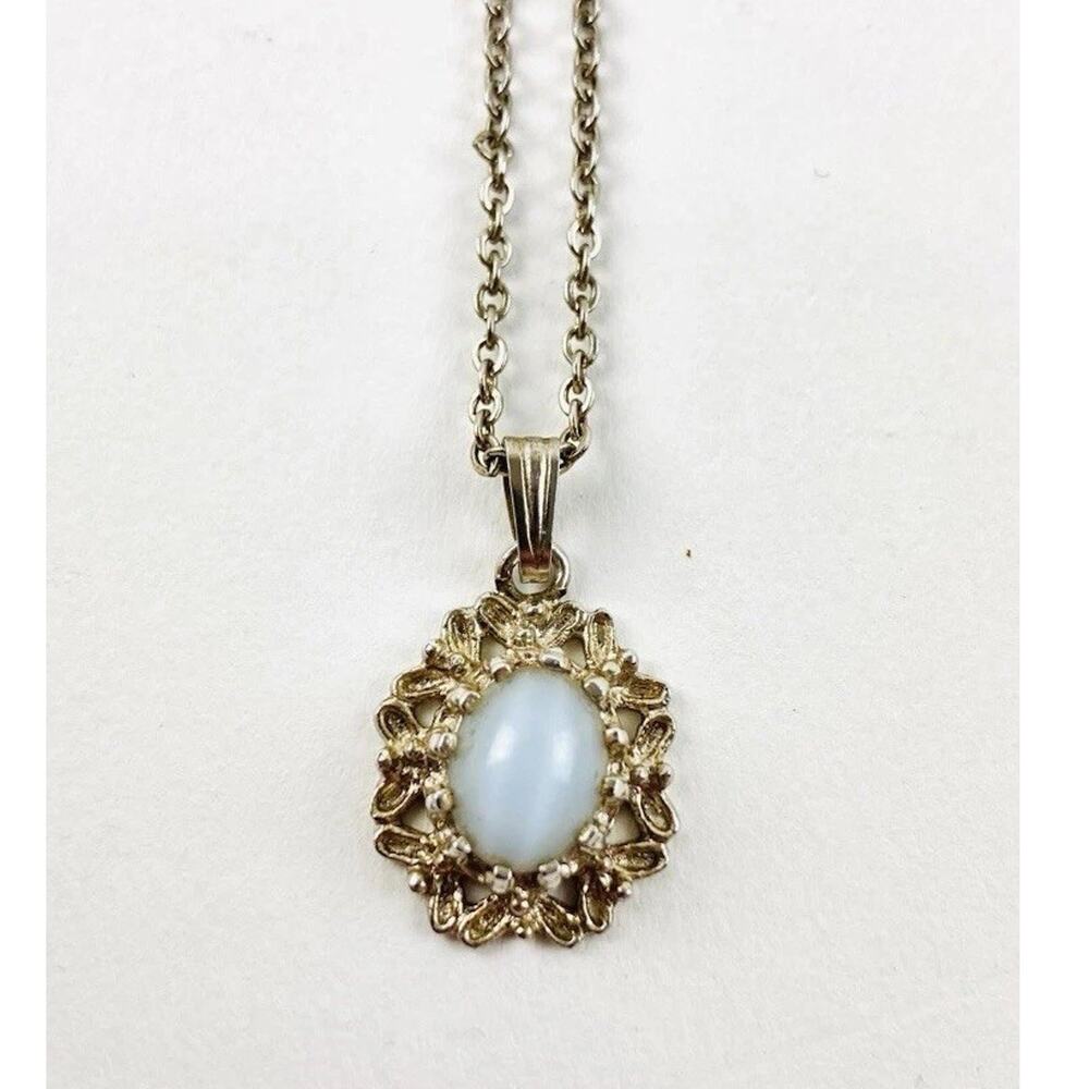 VTG 70s Sarah Coventry CZARINA Style Necklace Pendant Pale Blue Silver Tone Moth